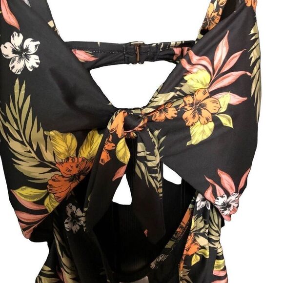 ModCloth Womens The Siena One-Piece Swimsuit 2X Black Hibiscus Holiday Swim - Picture 3 of 10